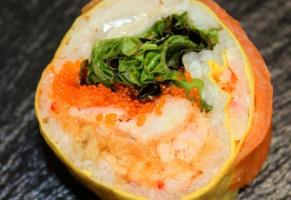 Momoko Comptoir Asiatique food