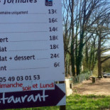 Les Berges d'Ayron Comida