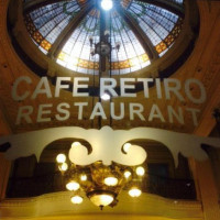 Cafe Retiro inside