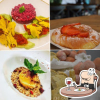 Loft Cafe’ In Falegnameria food
