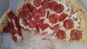 Little Caesars Pizza food