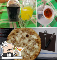 Pizzeria Brusarul food