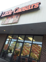 Little Caesars Pizza food