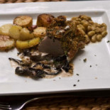 Le Clos Sainte Cecile food