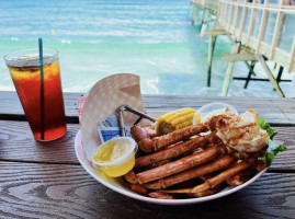 Crabby Joe's Deck Grill food