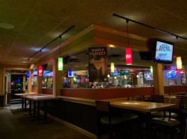 Applebee's inside