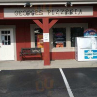 George's Pizza inside