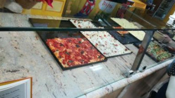 Pizza 10 E Lode food