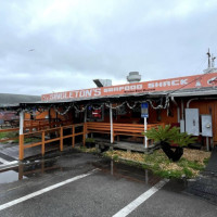 Singletons Seafood Shack outside