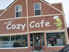Brenda's Cozy Cafe outside