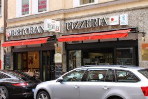 Ristorante - Pizzeria Italia Im Tal outside