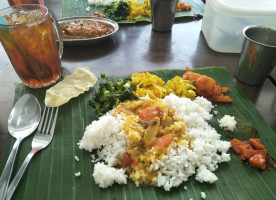 Sri Latha Curry House food