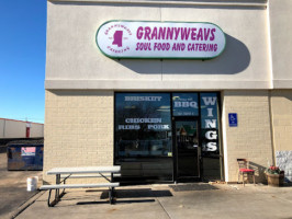 Grannyweavs Soul Food Catering outside