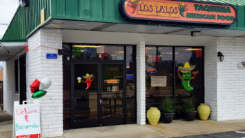 Taqueria Los Lalos inside