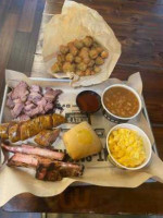 Dickey's Barbecue Pit food