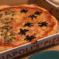 Napoli's Pizza food