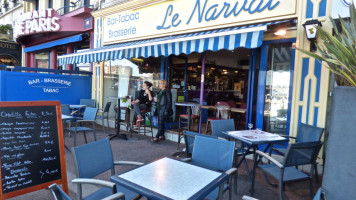 Le Narval food