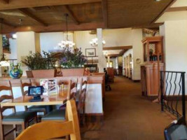 Olive Garden Italian inside