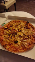 Reine Pizza food