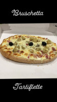 E-pizza food
