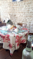 Ah!!table:st Hilaire food