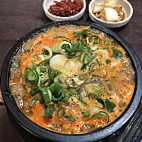 Ymone Haejanggook food