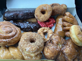 Winchell's Donut House food