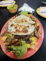 Taqueria La Mexicana food