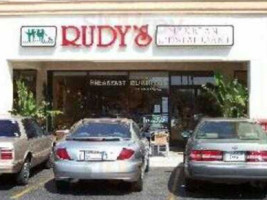 Rudy's outside
