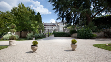 L’Orangerie du Château outside