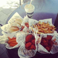 Wing Stop food