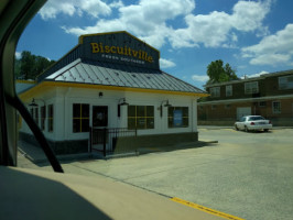 Biscuitville outside