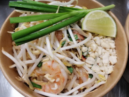 Pick Thai food