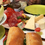 Deli' Eze Village food