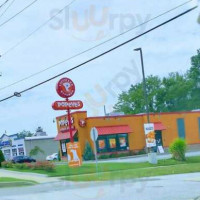 Popeyes Louisiana Kitchen outside