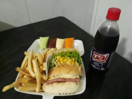 Pato Lanches food