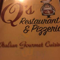 Q's Restaurant & Pizzeria food