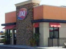 Dairy Queen outside