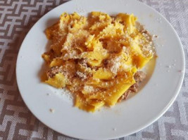 Il Riccio D'oro food