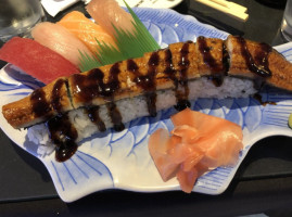 Sushi Cho food