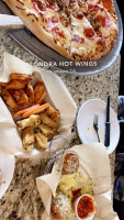 Alondra's Hot Wings, Pizza, Pasta food