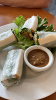 S&s Thai Kitchen food