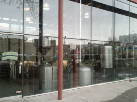 Yellowhead Brewing Co. outside