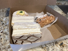 Palermo's Bakery food