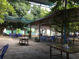 Gà Hảo Hảo inside