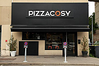 Pizza Cosy outside