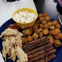 Prairie Smoke Bbq food