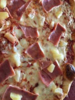 Tiano Pizza food