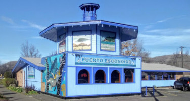 Puerto Escondido outside