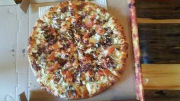 Sahara Pizza Black Diamond food